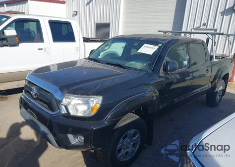 2014 Toyota Tacoma Base V6 z USA, uszkodzony, nr VIN 3TMMU4FN8EM071791